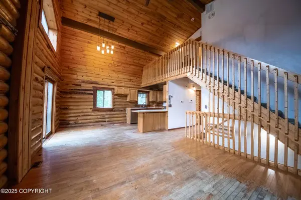 6840 S Hallie DR, Wasilla, AK 99623