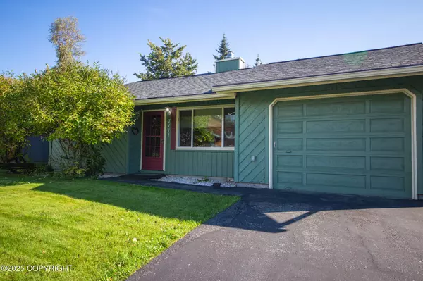 7111 Genny CIR, Anchorage, AK 99507