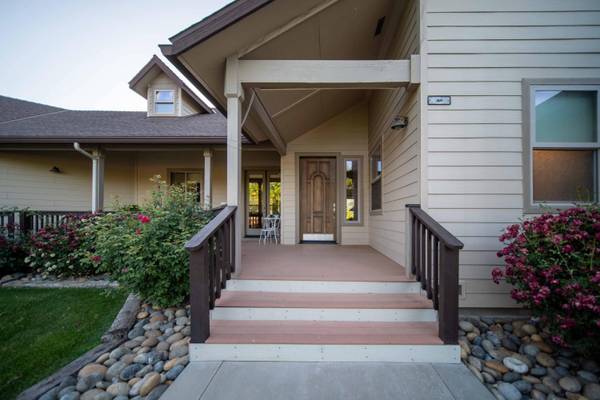 26027 Auberry Road, Clovis, CA 93619