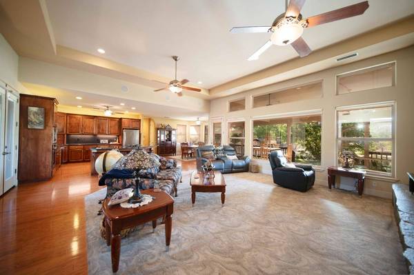 26027 Auberry RD, Clovis, CA 93619