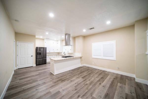 1834 Young Street, Selma, CA 93662