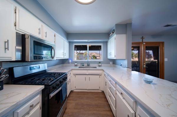 20700 Ave 342, Woodlake, CA 93286