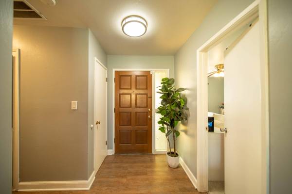 20700 Ave 342, Woodlake, CA 93286