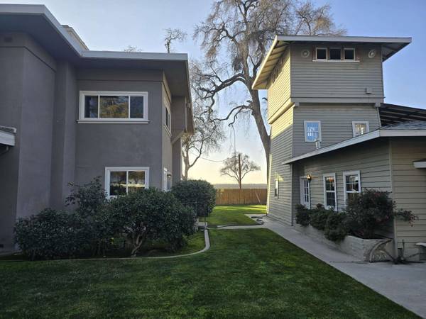 18896 Grangeville Boulevard, Lemoore, CA 93245