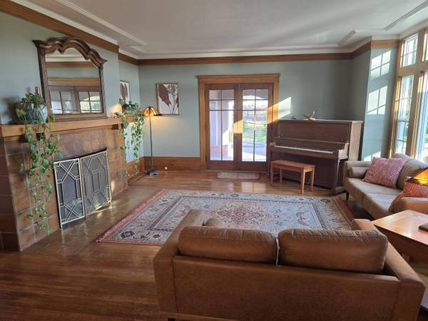 18896 Grangeville Boulevard, Lemoore, CA 93245