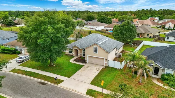 3208 GINNY LAKE DR, Middleburg, FL 32068