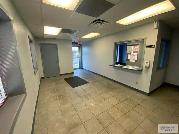 4102 Navarro St., Victoria, TX 77901