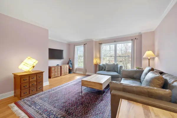 85 Camp Avenue #APT 7E, Stamford, CT 06907