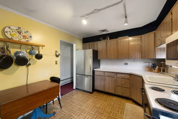 87 Charles Street, Stamford, CT 06902