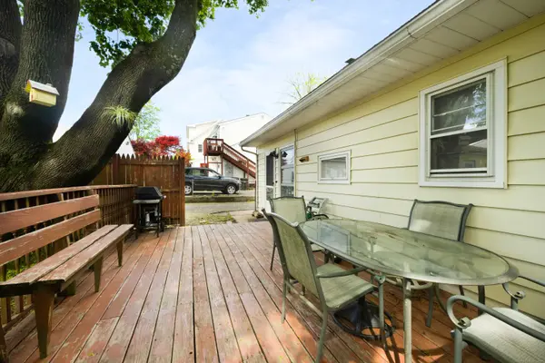 87 Charles Street, Stamford, CT 06902