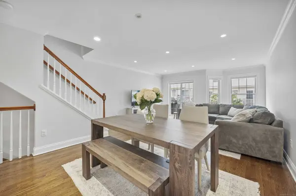 85 Camp Avenue #APT 11J, Stamford, CT 06907