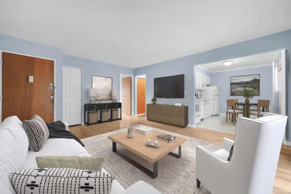 30 Maple Tree Avenue #2D, Stamford, CT 06906