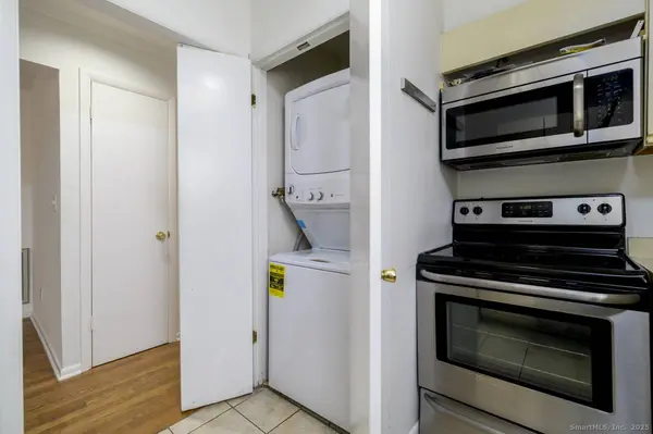 2437 Bedford Street #G7, Stamford, CT 06905