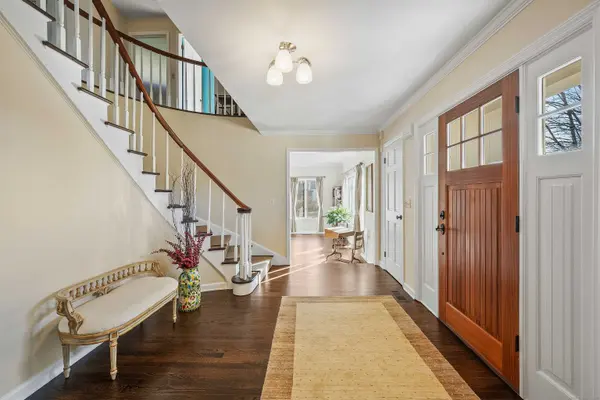 77 Aspen Lane, Stamford, CT 06903