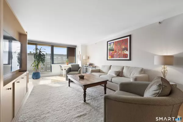 25 Forest Street #APT 8A, Stamford, CT 06901