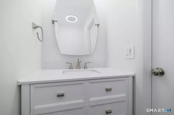 2437 Bedford Street #22-4, Stamford, CT 06905