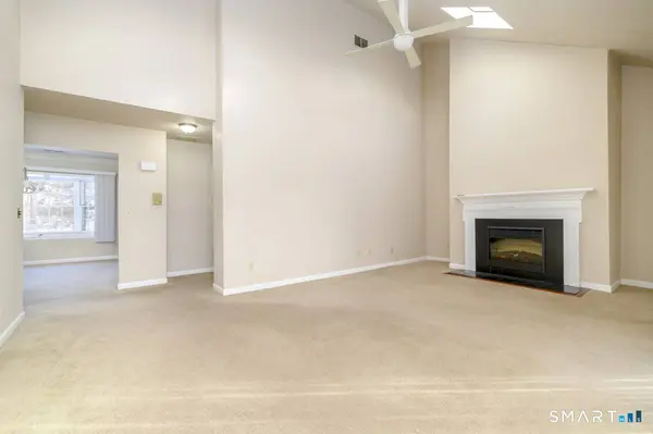 3 Valley View Road #APT 45, Norwalk, CT 06851