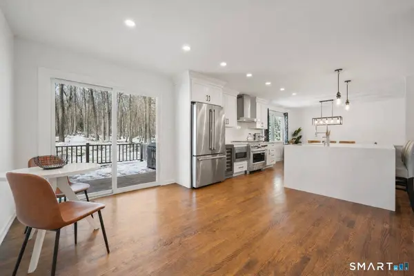 6 Buckboard Lane, Fairfield, CT 06824