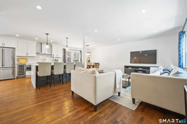 6 Buckboard Lane, Fairfield, CT 06824