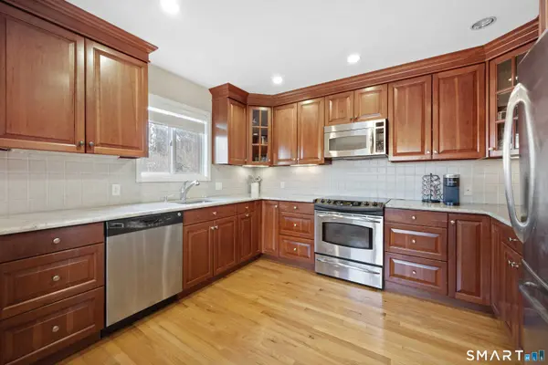 130 Wood Ridge Drive, Stamford, CT 06905