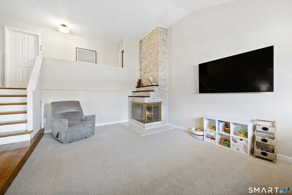 130 Wood Ridge Drive, Stamford, CT 06905