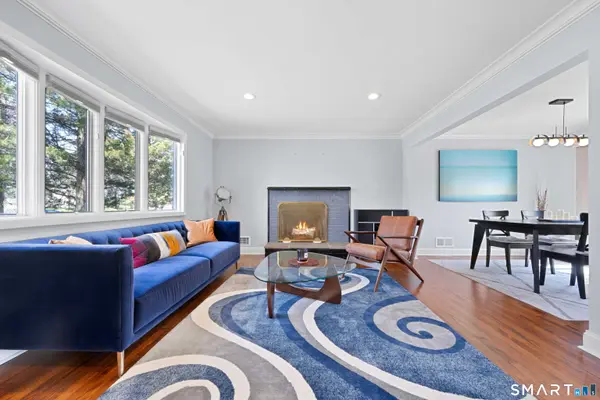 5 Brighton Place, Stamford, CT 06902