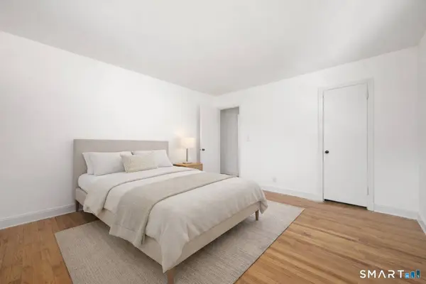 19 Glendale Circle, Stamford, CT 06906