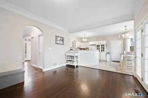 44 Cricket Lane, Fairfield, CT 06825