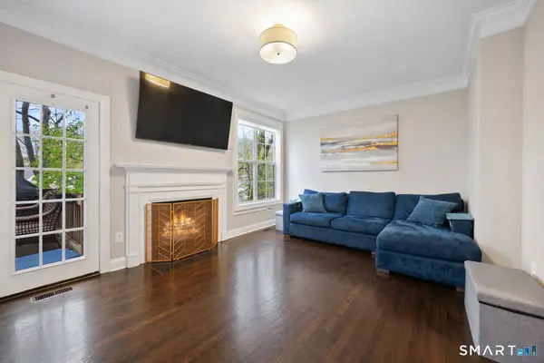 44 Cricket Lane, Fairfield, CT 06825