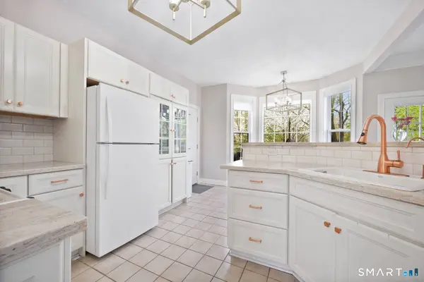 44 Cricket Lane, Fairfield, CT 06825