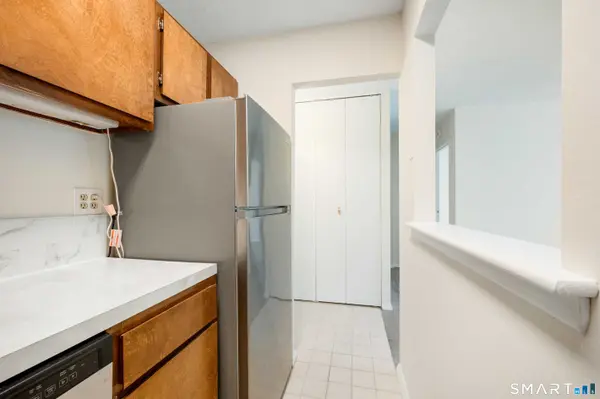 27 Northill Street #2B, Stamford, CT 06907