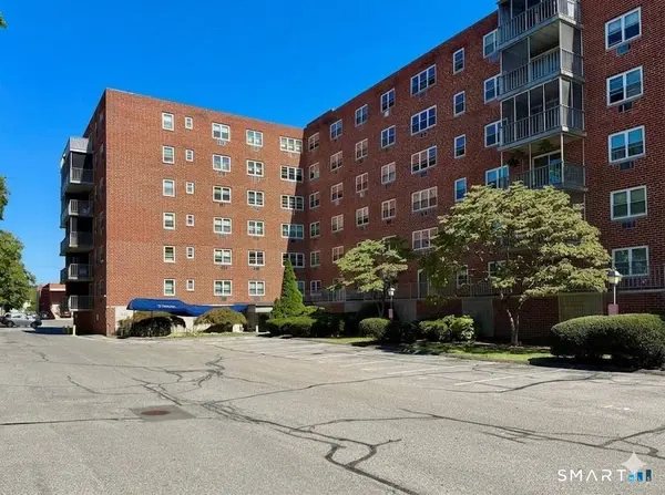 27 Northill Street #2B, Stamford, CT 06907