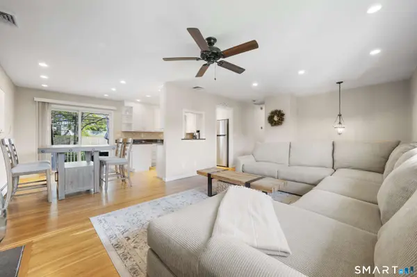 24 Heather Lane, Norwalk, CT 06851