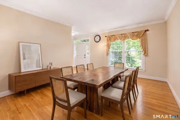 12 Crowne Pond Lane #12, Wilton, CT 06897