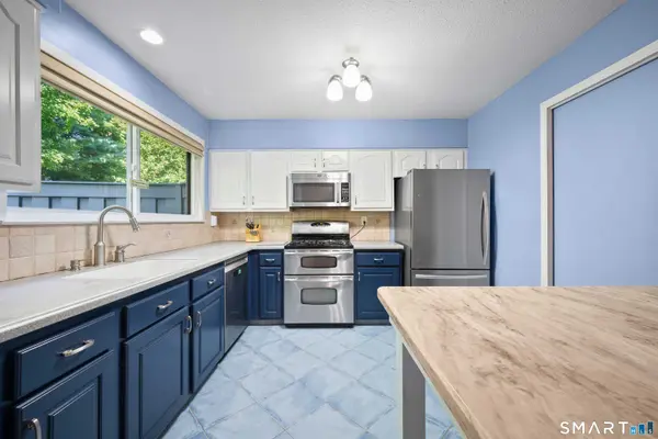 118 Sunrise Hill Road #118, Norwalk, CT 06851