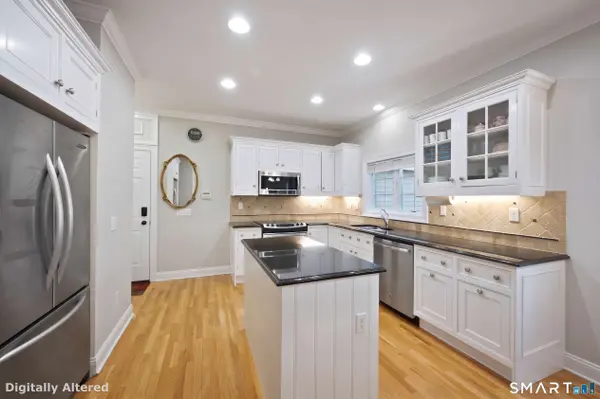 12 Crowne Pond Lane #12, Wilton, CT 06897
