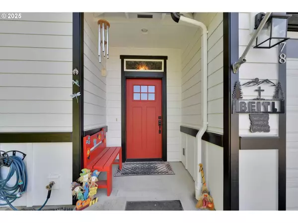 278 SW APPLEGATE TRAIL DR, Dallas, OR 97338