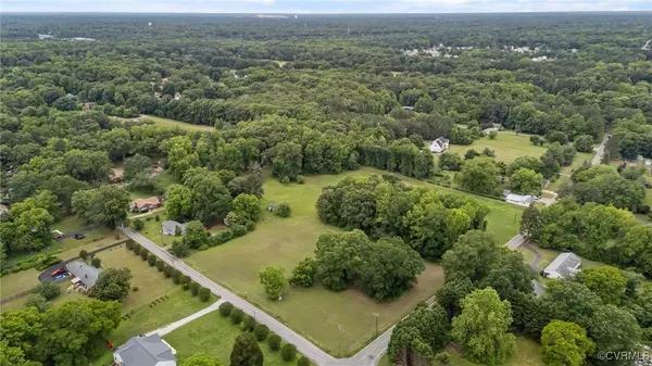 8606 Dorsey RD, North Chesterfield, VA 23237