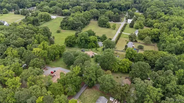 8606 Dorsey RD, North Chesterfield, VA 23237