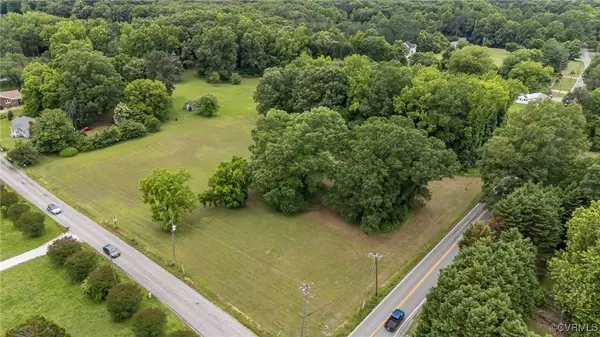 8606 Dorsey RD, North Chesterfield, VA 23237