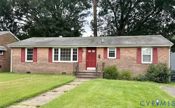 317 Yorktown DR, Colonial Heights, VA 23834