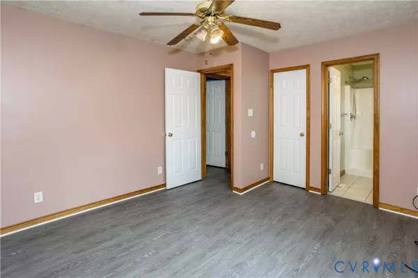 514 Highland AVE, Colonial Heights, VA 23834