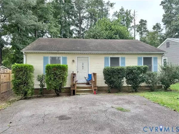 138 Lakeside DR, Colonial Heights, VA 23834