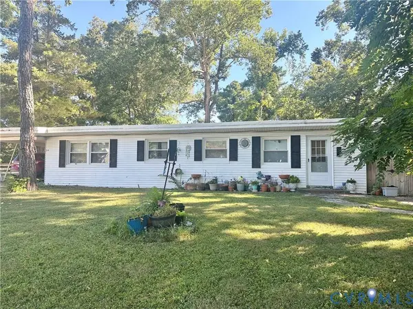 214-216 N Valley RD, Colonial Heights, VA 23834