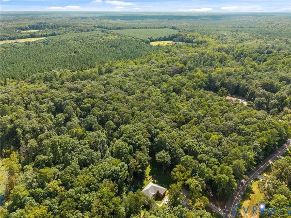 8611 Graves RD, South Chesterfield, VA 23803