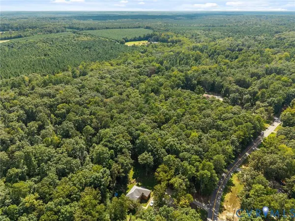 8611 Graves RD, South Chesterfield, VA 23803