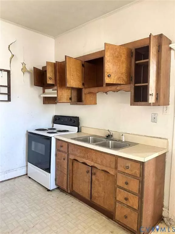 116 Lafayette AVE, Colonial Heights, VA 23834