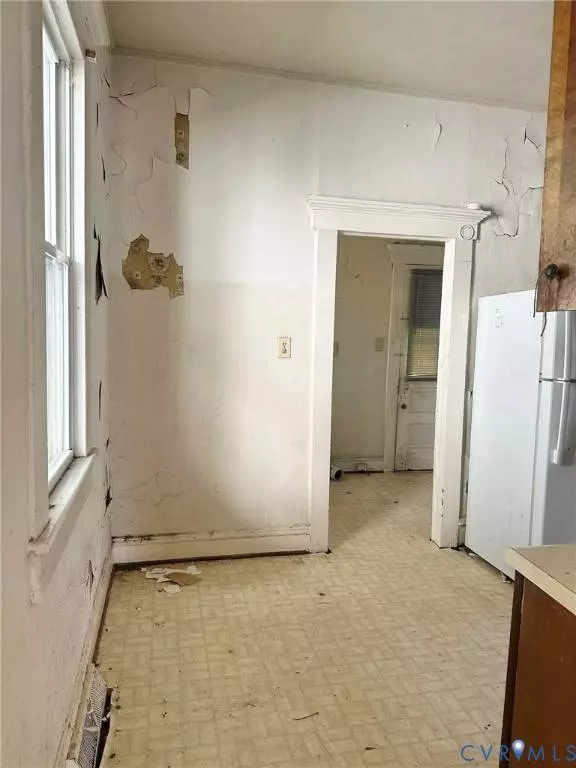 116 Lafayette AVE, Colonial Heights, VA 23834