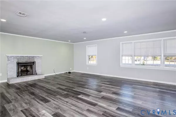 14612 Jefferson AVE, Chester, VA 23836