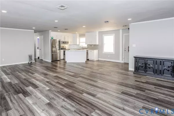 14612 Jefferson AVE, Chester, VA 23836